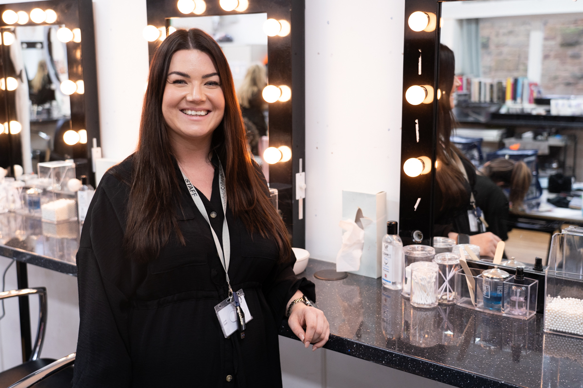 Katie Ford - media makeup tutor